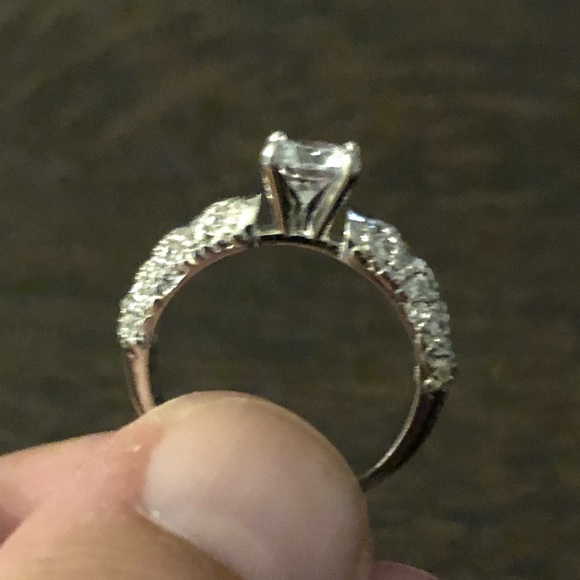 NEW size 6 Sterling silver ring - Picture 3 of 3